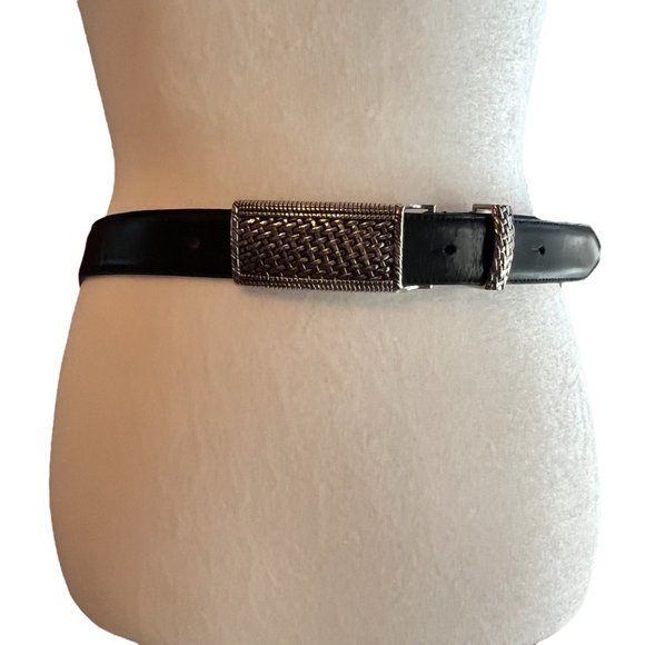 Non Branded Accessories - Womens Black Leather Adjustable Belt w/ Silver Buckle Sz L